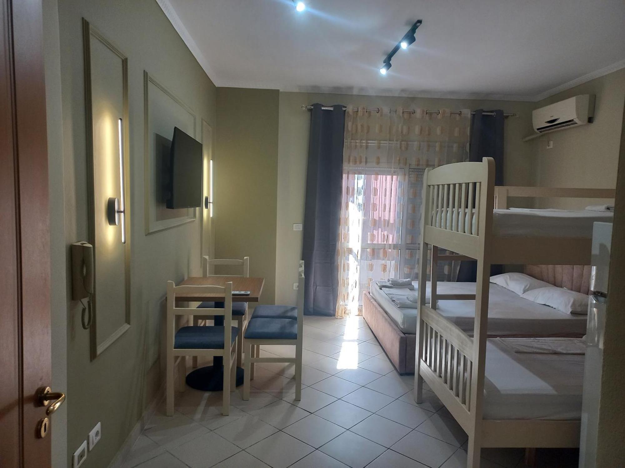 Lungomare Apartament Sea View فلورا الغرفة الصورة