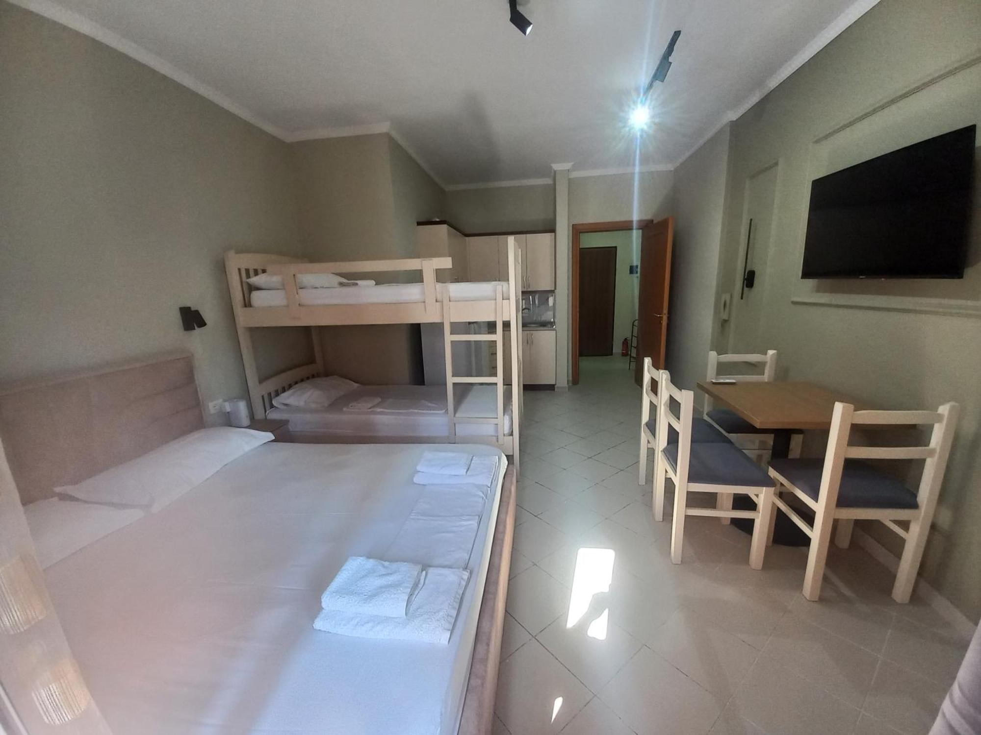 Lungomare Apartament Sea View فلورا الغرفة الصورة